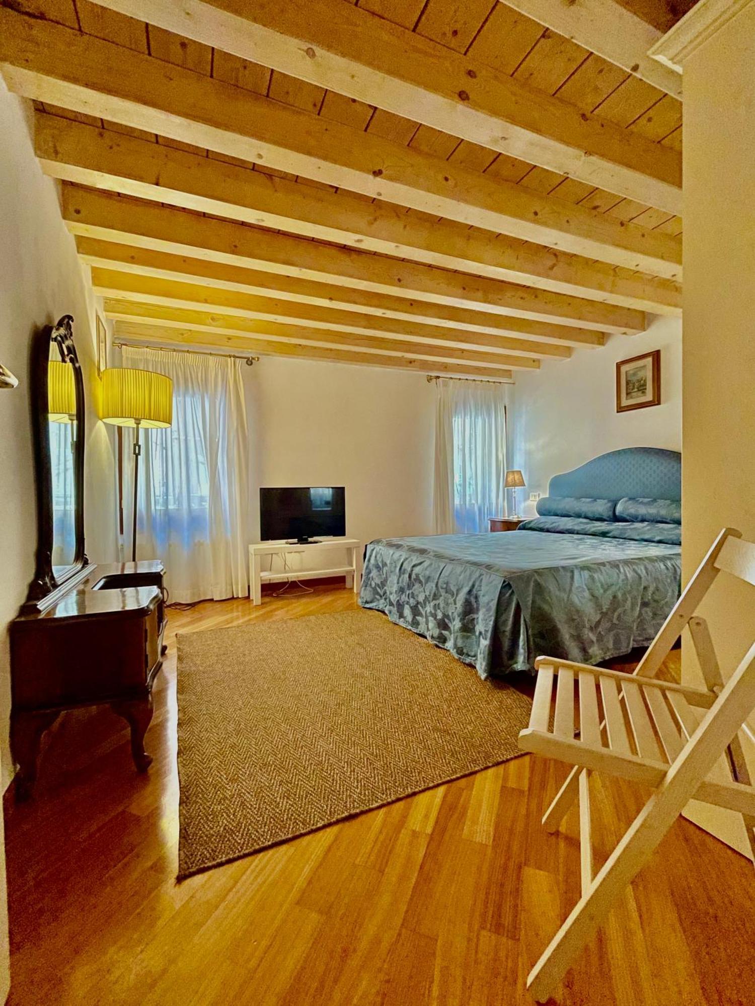 Furlani Apartment 1 Венеція Екстер'єр фото